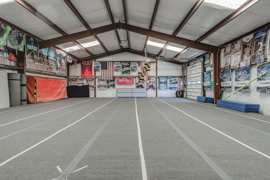 21532 National Pike, Boonsboro, MD à louer - Photo de l’immeuble – Image 3 sur 9