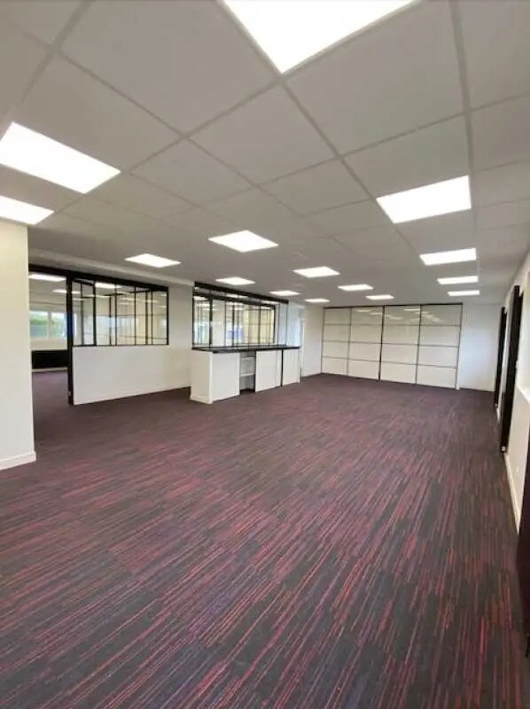 Plus de détails pour Bureau à louer