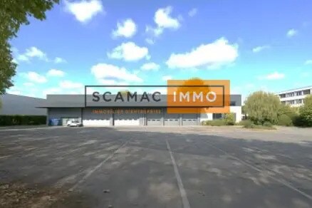 Bureau dans Villeneuve-la-Garenne à louer - Photo de l’immeuble – Image 1 sur 3