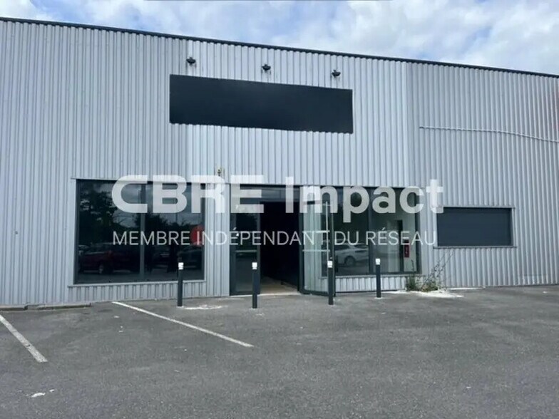 Local commercial dans Reims à louer - Photo de l’immeuble – Image 3 sur 6