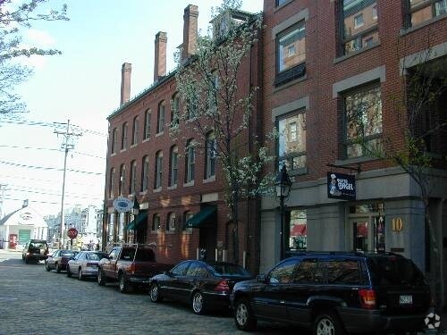4-10 Moulton St, Portland, ME à louer - Photo de l’immeuble – Image 2 sur 11