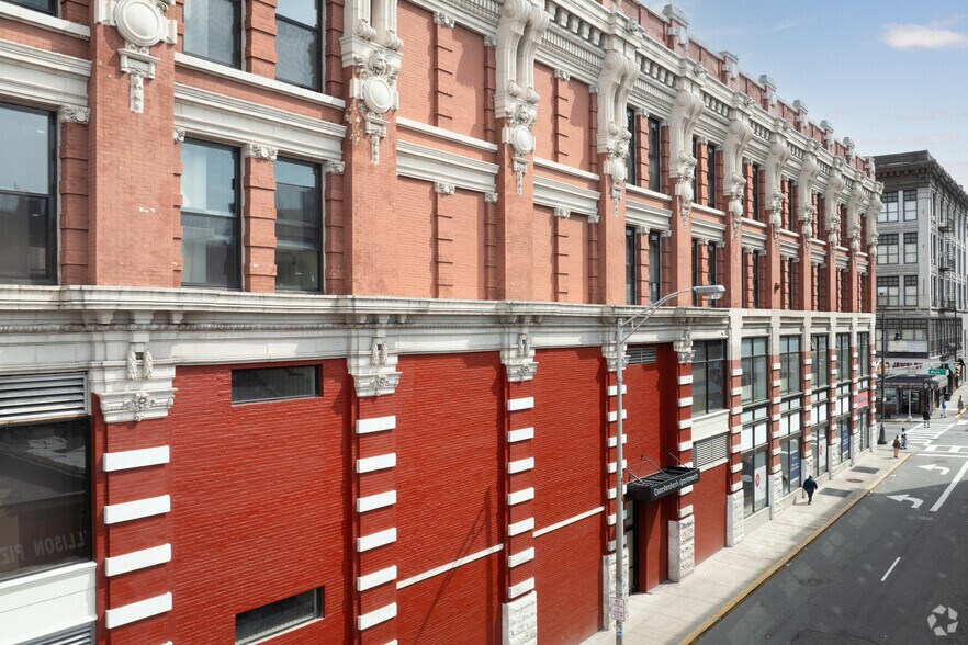 186 Main St, Paterson, NJ à louer - Photo de l’immeuble – Image 3 sur 5