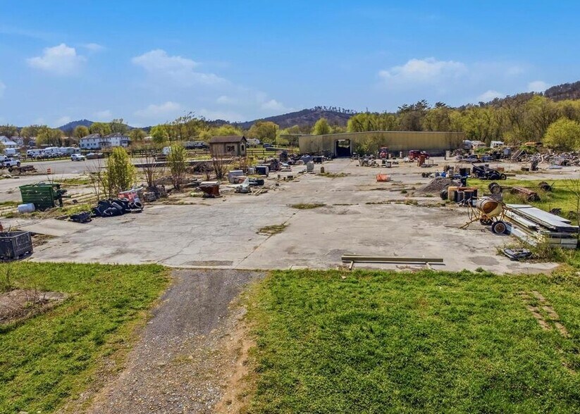 86 Henry W Miller Blvd, Paw Paw, WV à vendre - Autre – Image 3 sur 15