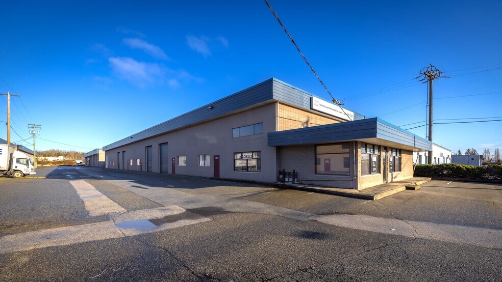 20683-20685 Langley Byp, Langley, BC à louer - Photo de l’immeuble – Image 3 sur 14