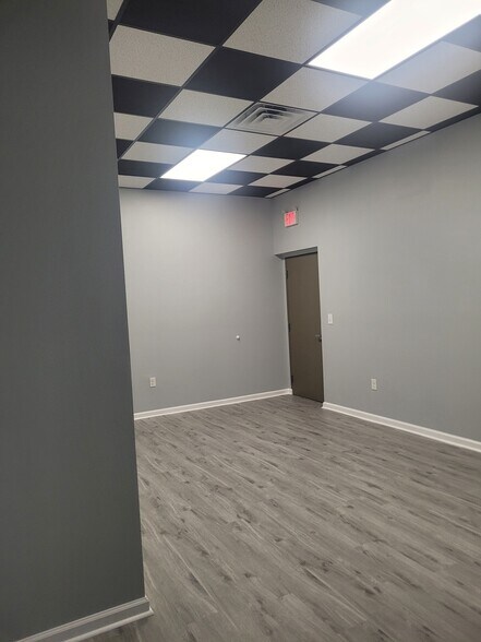 716 S Main St, Lillington, NC à louer - Photo de l’immeuble – Image 2 sur 13