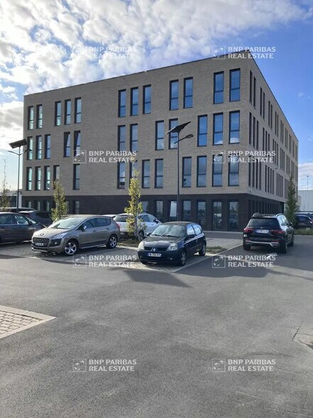 160 Rue Des Clauwiers, Seclin à louer - Photo de l’immeuble – Image 2 sur 9