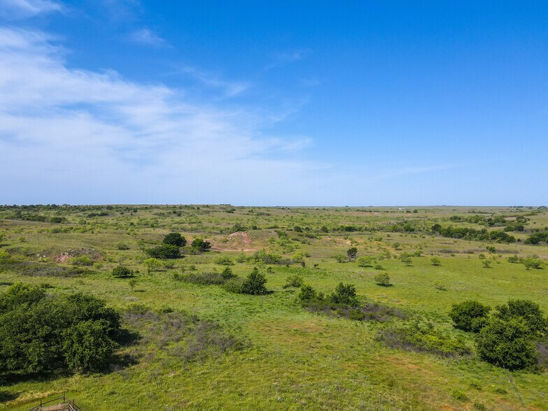 13275 FM 2332, Henrietta, TX à vendre - Photo de l’immeuble – Image 2 sur 24