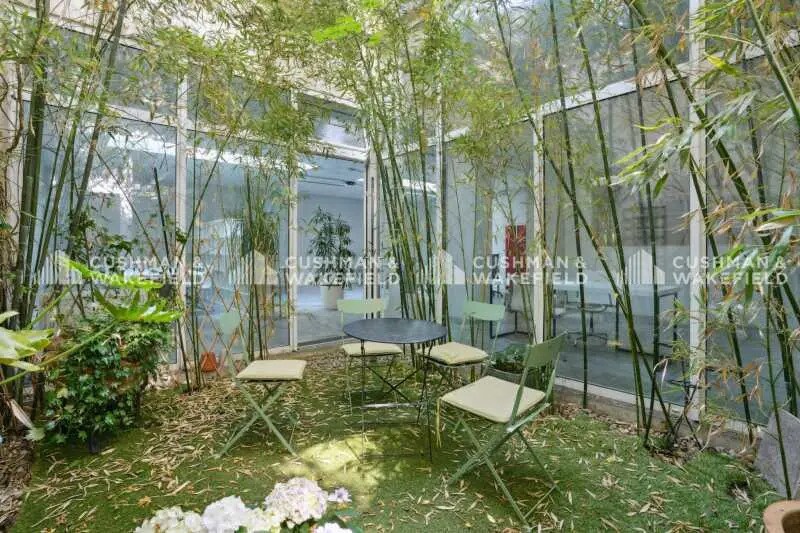 Bureau dans Levallois-Perret à louer - Photo de l’immeuble – Image 1 sur 8