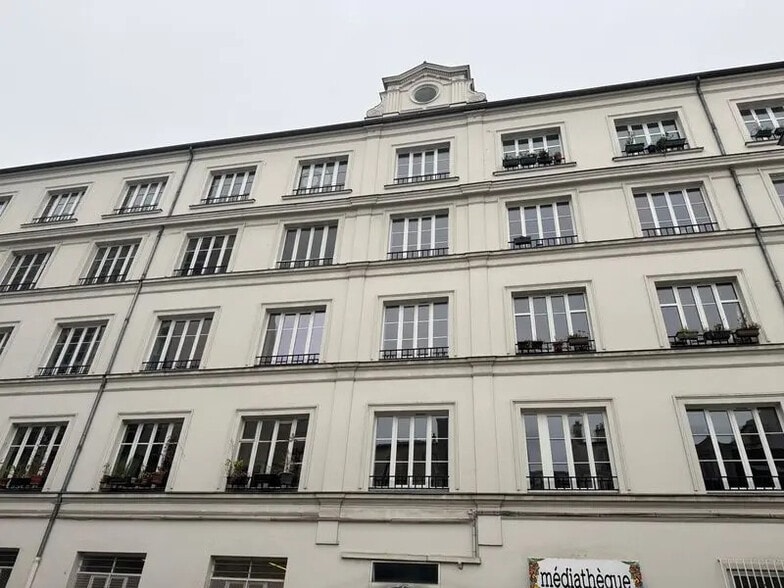 Bureau dans Paris à louer - Photo de l’immeuble – Image 1 sur 6