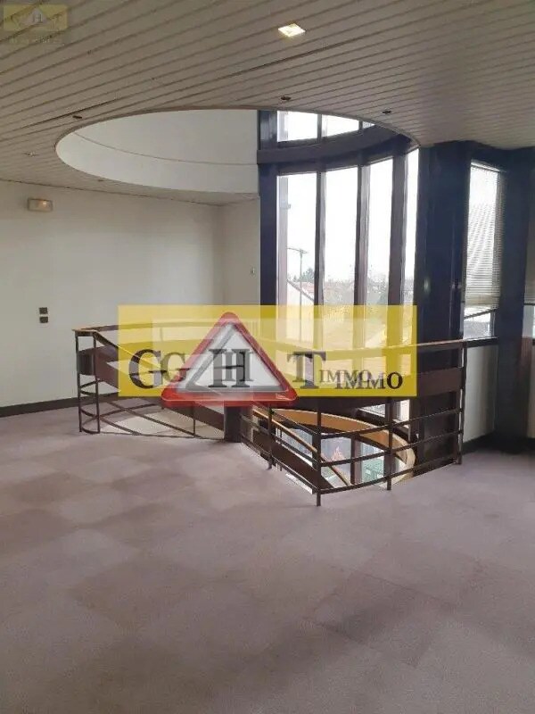 Bureau dans Drancy à louer Photo intérieure– Image 1 sur 11