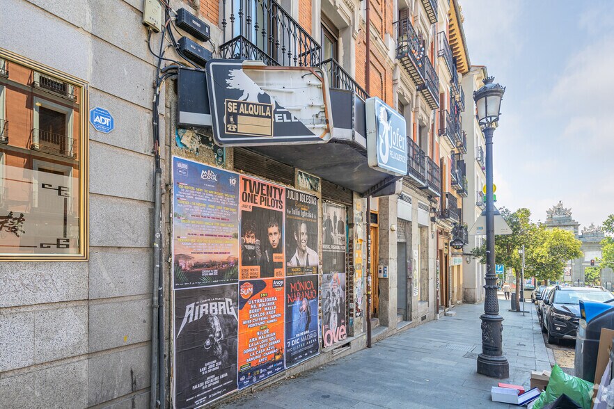 Calle de Toledo, 117, Madrid, Madrid à vendre - Photo de l’immeuble – Image 2 sur 3