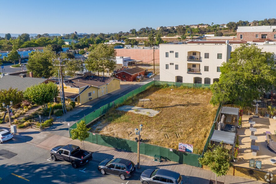28500 Old Town Front St, Temecula, CA à louer - Photo de l’immeuble – Image 1 sur 4
