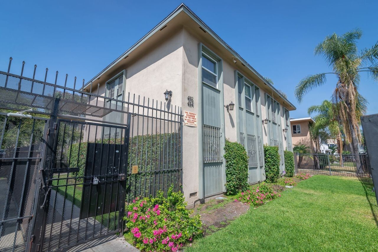 4106 Palmwood Dr, Los Angeles, CA à vendre Photo principale– Image 1 sur 12