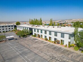 4110 Rio Bravo Dr, El Paso, TX à louer Photo intérieure– Image 1 sur 6