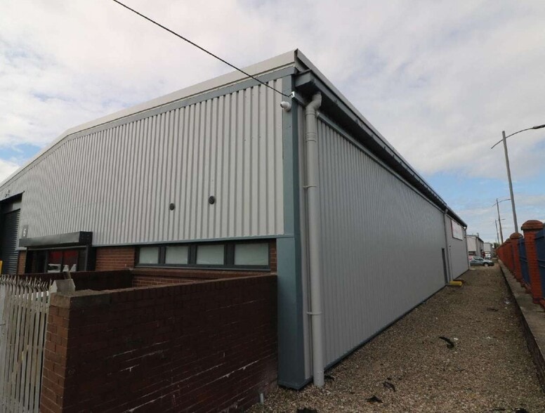 Sandon Industrial Estate, Liverpool à louer - Photo de l’immeuble – Image 3 sur 18