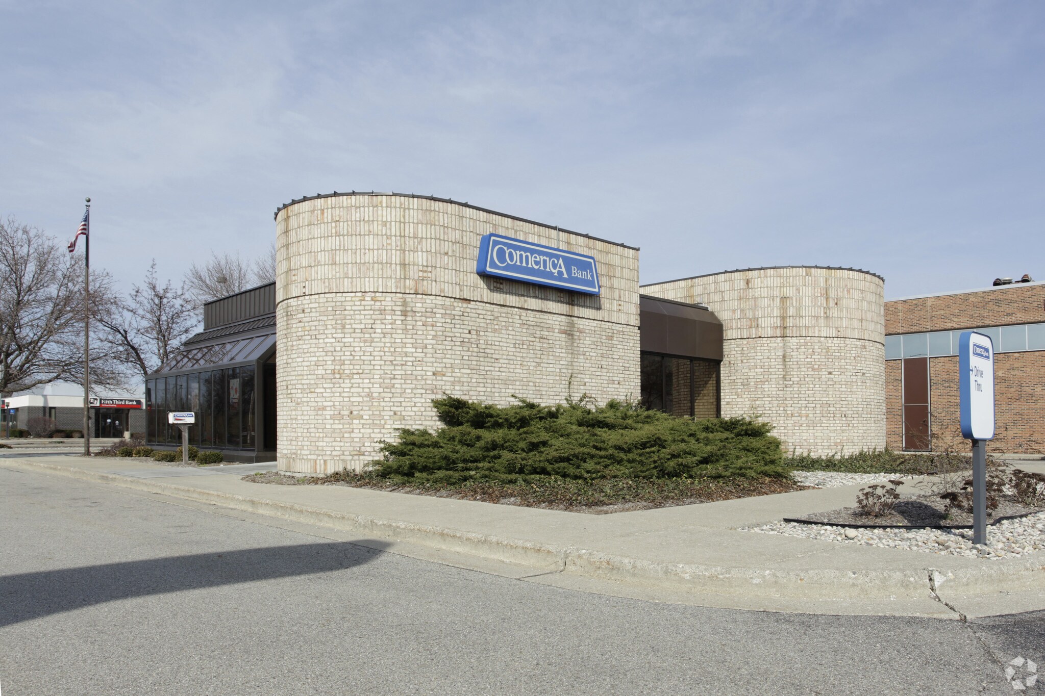 4480 Wilson Ave SW, Grandville, MI à vendre Photo principale– Image 1 sur 4