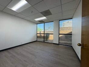 1837 S Mesa Dr, Mesa, AZ à vendre Photo intérieure– Image 1 sur 8