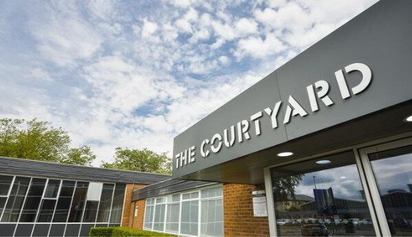 Earl Rd, Wilmslow à louer Photo principale– Image 1 sur 4