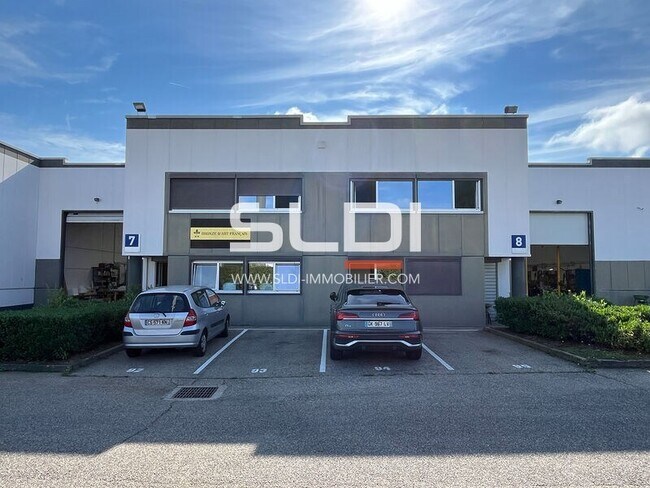 Plus de détails pour 58 Avenue Des Bruyères, Décines-Charpieu - Local d'activités à louer