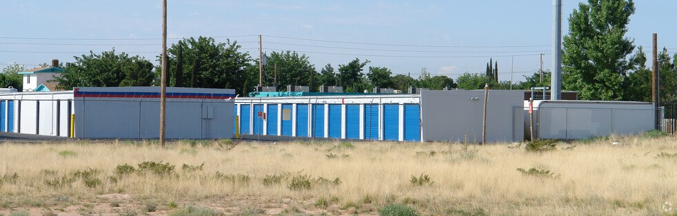 10642 Montana Ave, El Paso, TX à vendre - Photo de l’immeuble – Image 2 sur 2