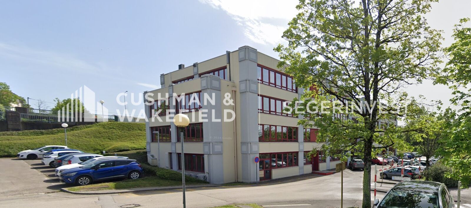 12 F Rue De Franche-Comté, École-Valentin à louer Photo de l’immeuble– Image 1 sur 18