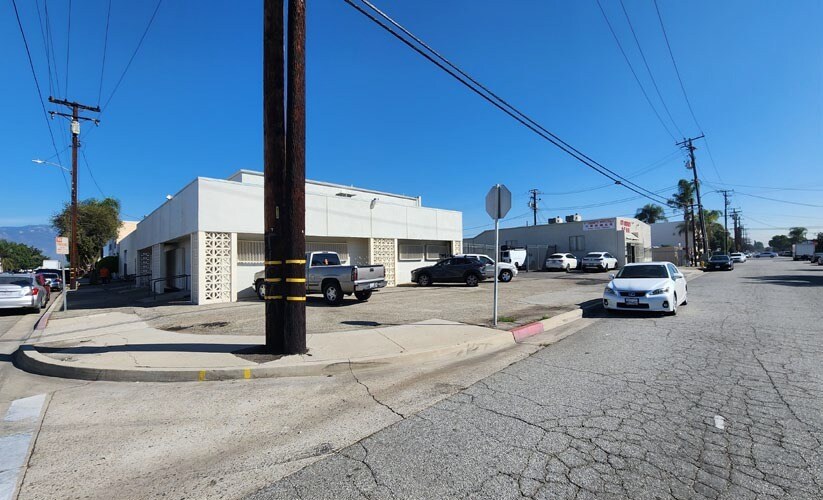 2402 Seaman Ave, South El Monte, CA à vendre - Photo principale – Image 1 sur 25