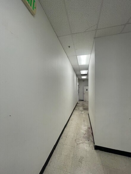 22000-22028 Avalon Blvd, Carson, CA à louer - Photo intérieure – Image 3 sur 15