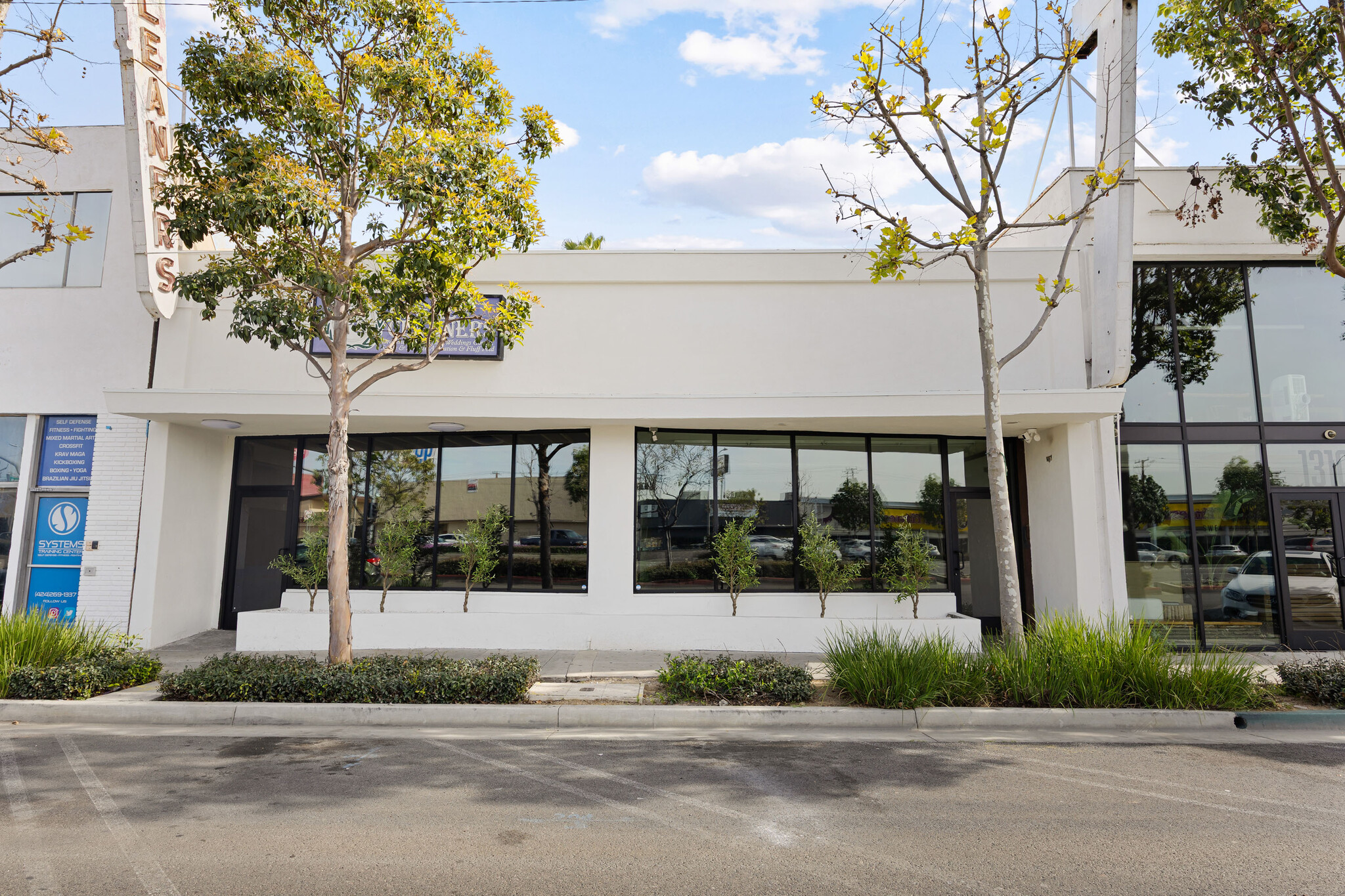 13048-13052 Hawthorne Blvd, Hawthorne, CA à louer Photo intérieure– Image 1 sur 4
