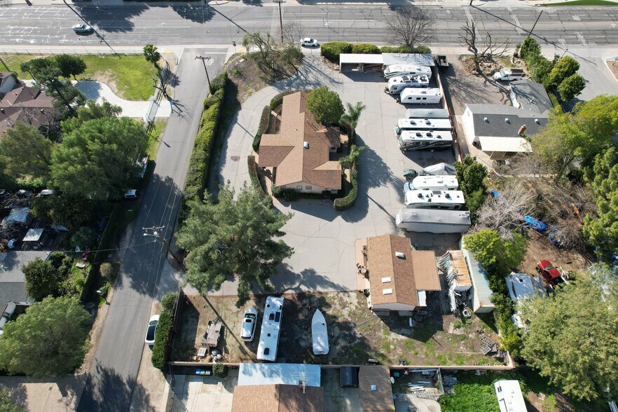 4421 Adam Rd, Simi Valley, CA à vendre - Photo de l’immeuble – Image 3 sur 15