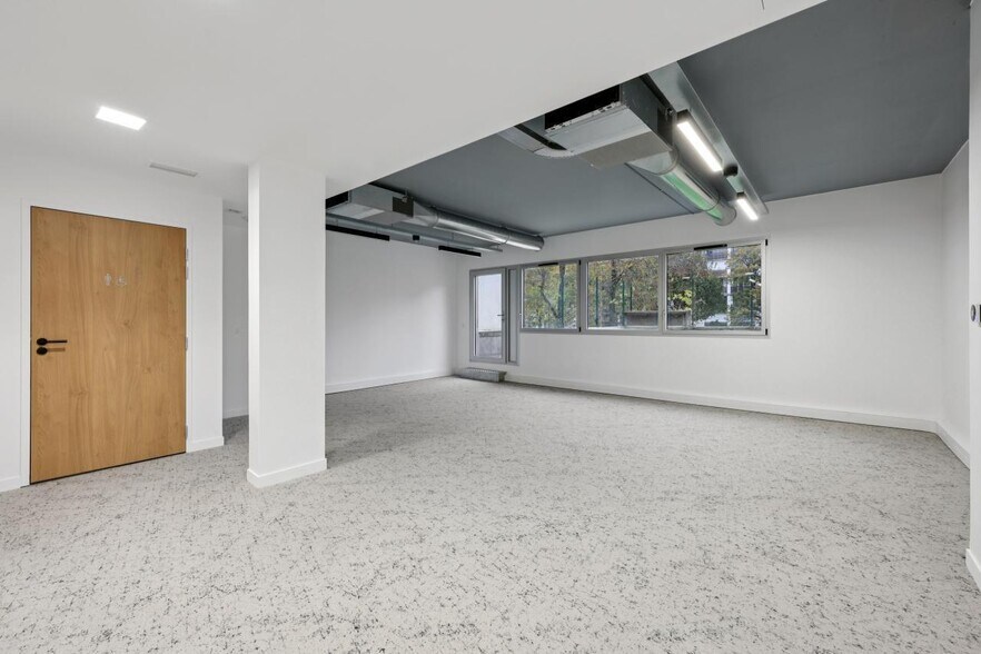 Bureau dans Boulogne-Billancourt à louer - Photo de l’immeuble – Image 3 sur 14