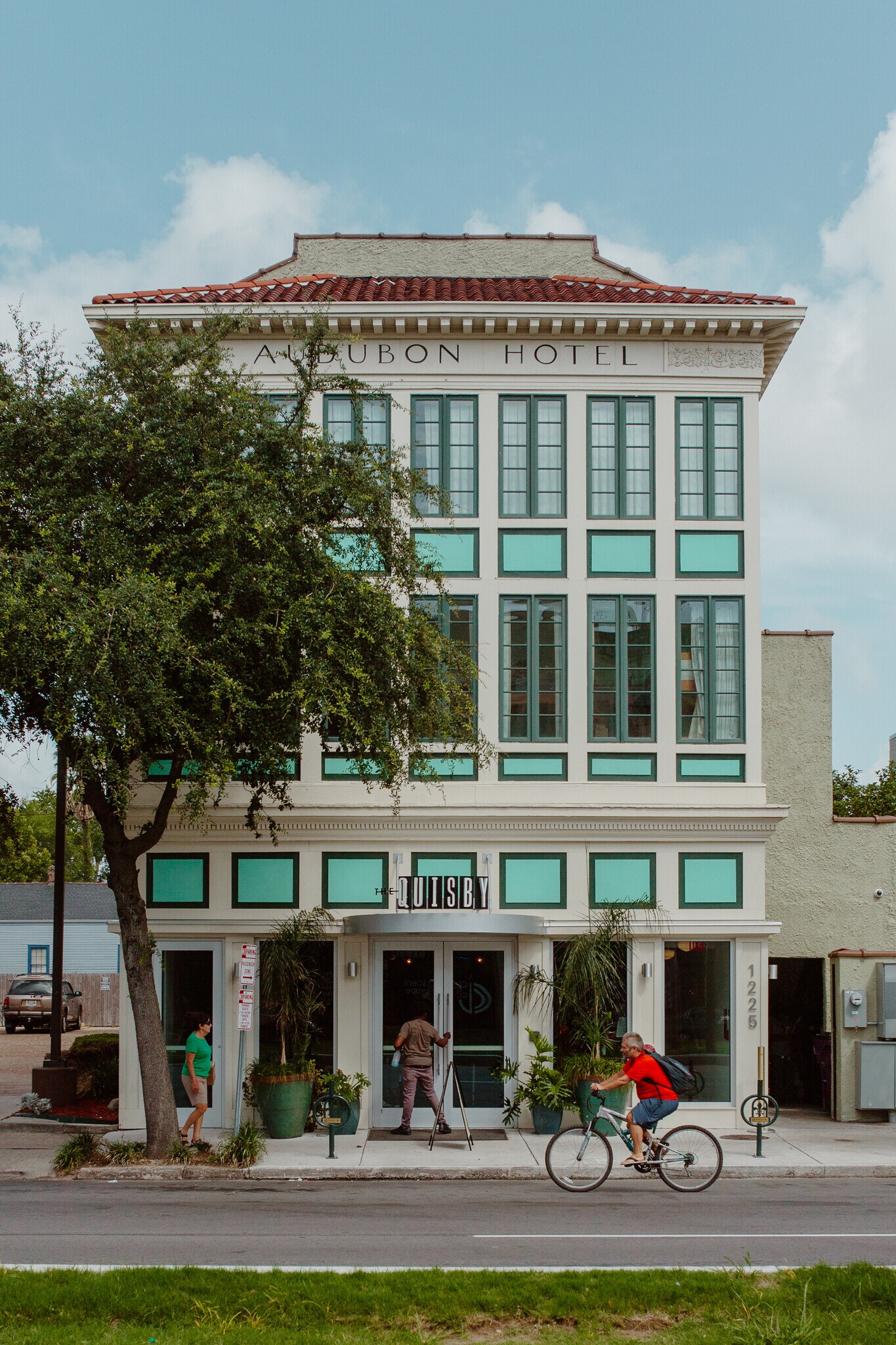 1225 St. Charles ave, New Orleans, LA à vendre Photo principale– Image 1 sur 10