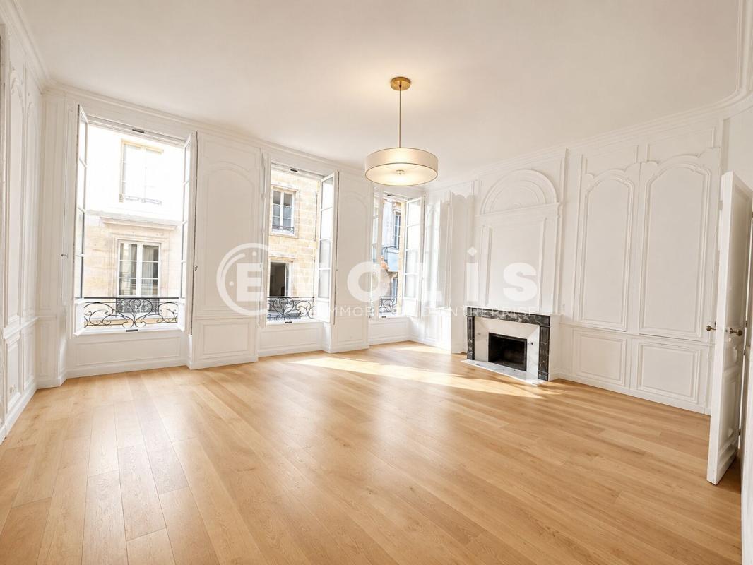 4 Rue Des Argentiers, Bordeaux à louer Photo intérieure– Image 1 sur 8