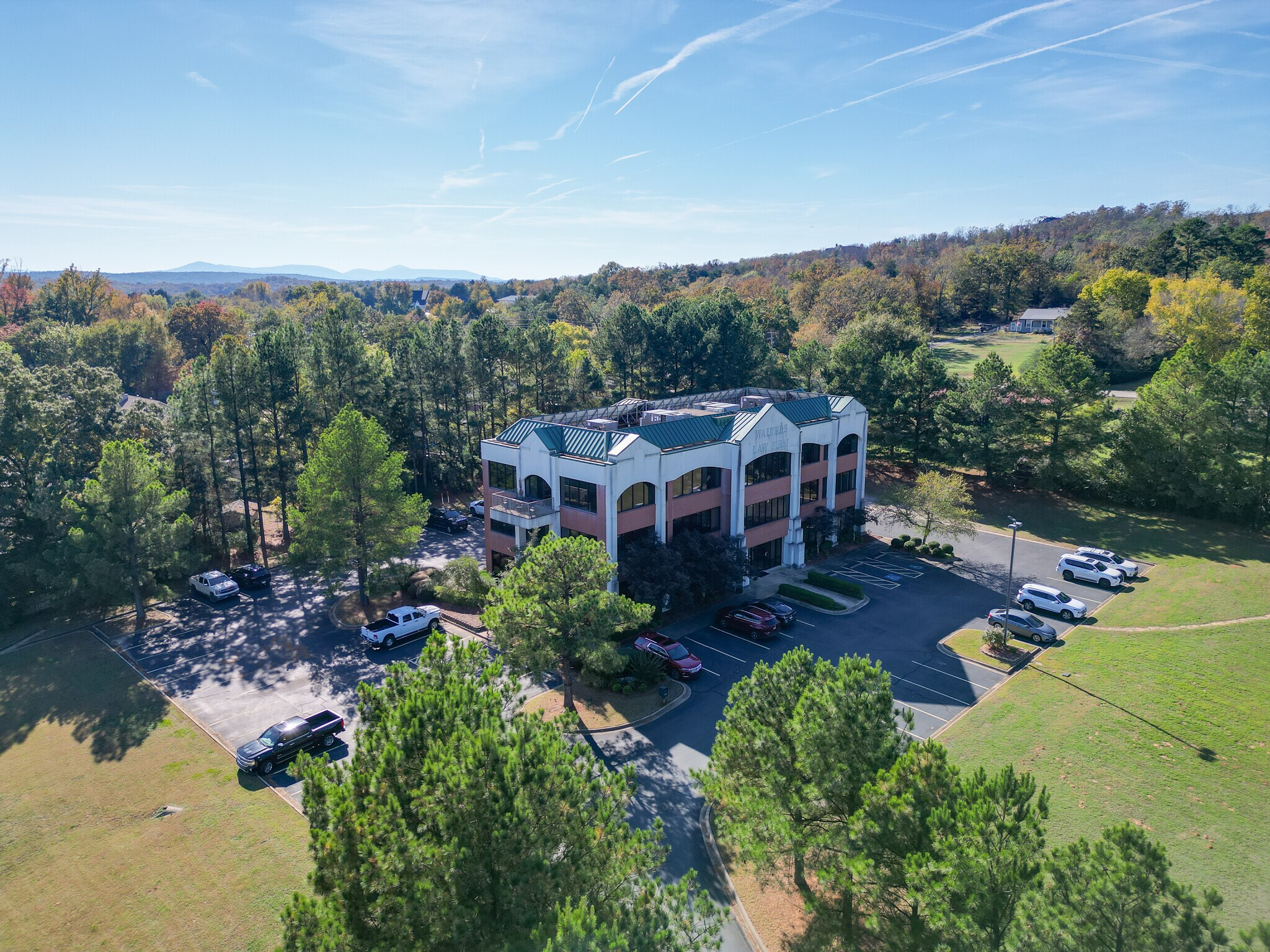 Greenwood Center portefeuille de 2 biens à vendre sur LoopNet.fr Photo principale– Image 1 sur 15