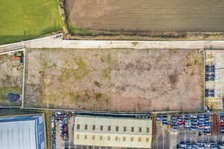 Plus de détails pour Rycote Lane, Thame - Terrain à louer