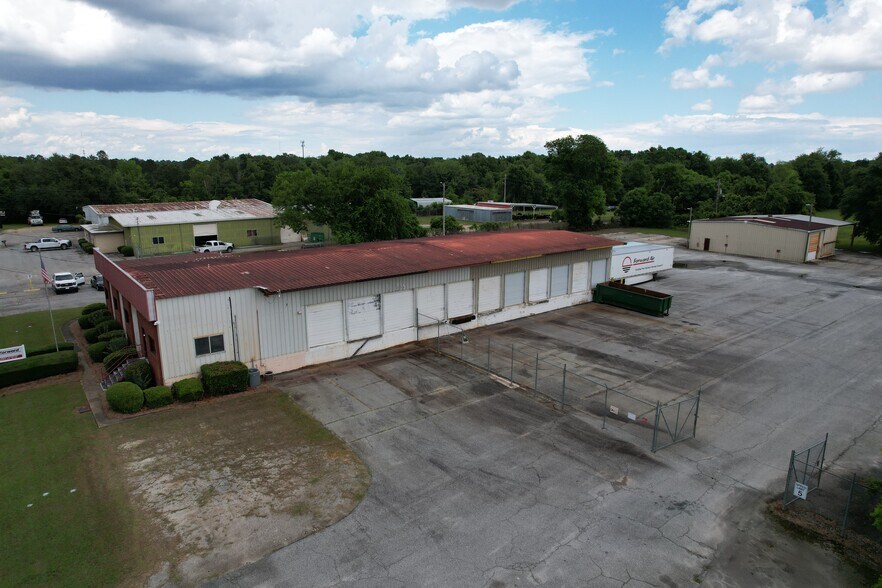 1710 W Town rd, Albany, GA à vendre - Photo de l’immeuble – Image 3 sur 6