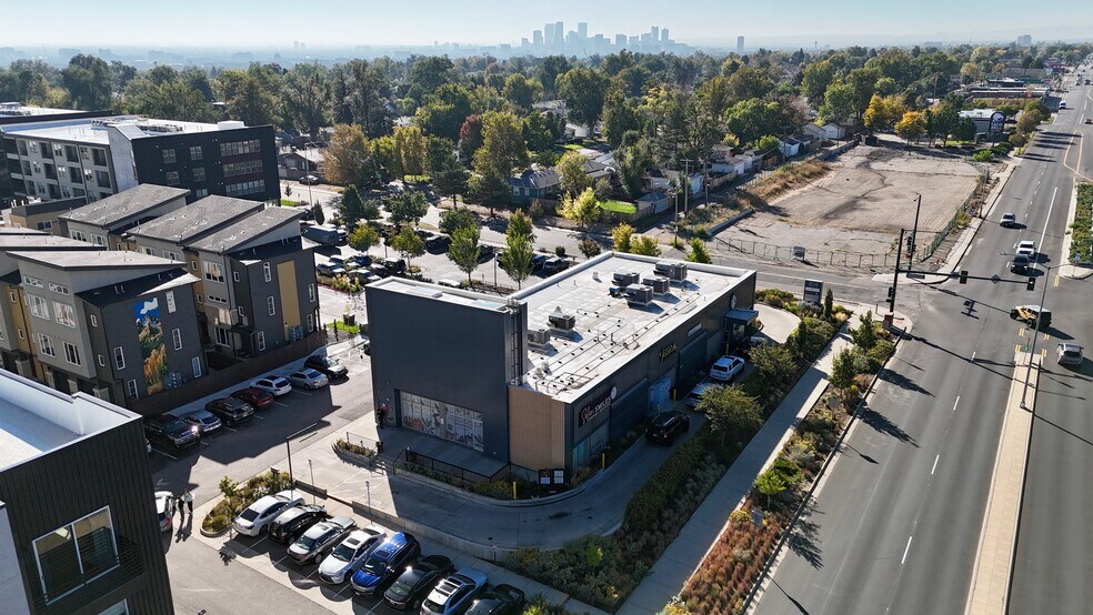 5202 Federal Blvd, Denver, CO à vendre - Photo de l’immeuble – Image 3 sur 4