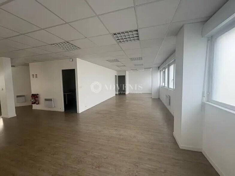 Bureau dans Le Mans à vendre - Photo intérieure – Image 3 sur 3