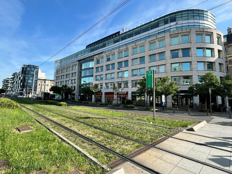 90 Boulevard National, La Garenne-Colombes à louer Photo de l’immeuble– Image 1 sur 13