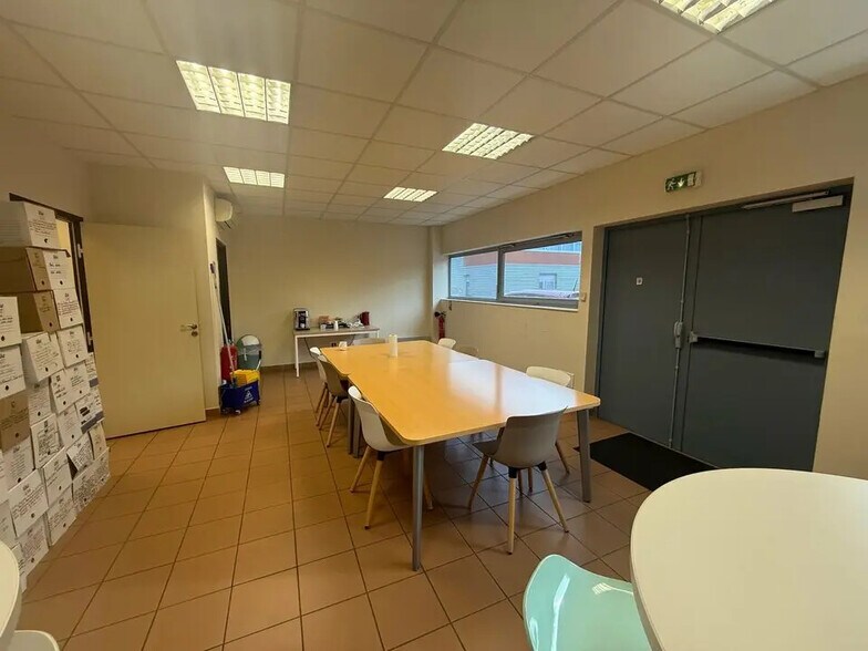 Bureau dans Beauvais à vendre - Photo intérieure – Image 3 sur 6