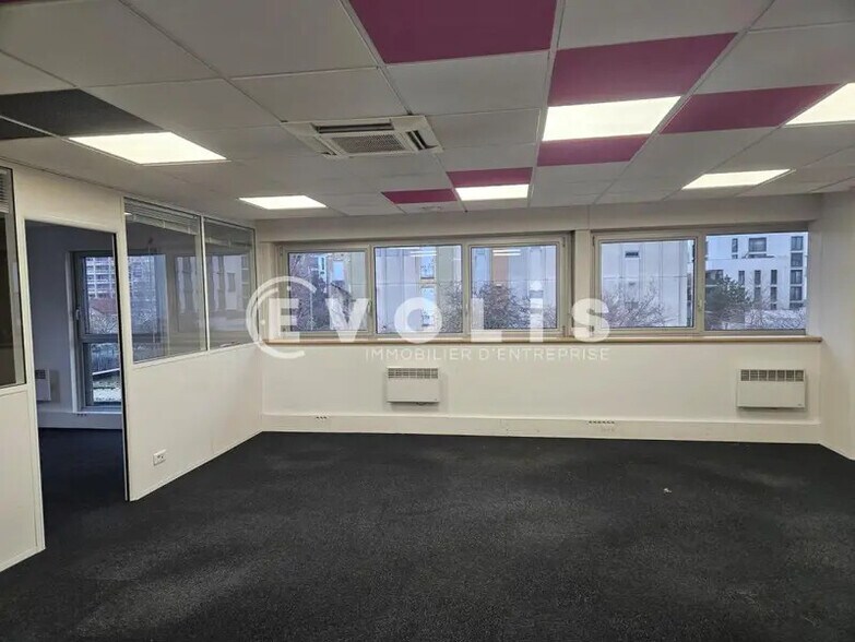 Bureau dans Palaiseau à louer - Photo intérieure – Image 2 sur 19