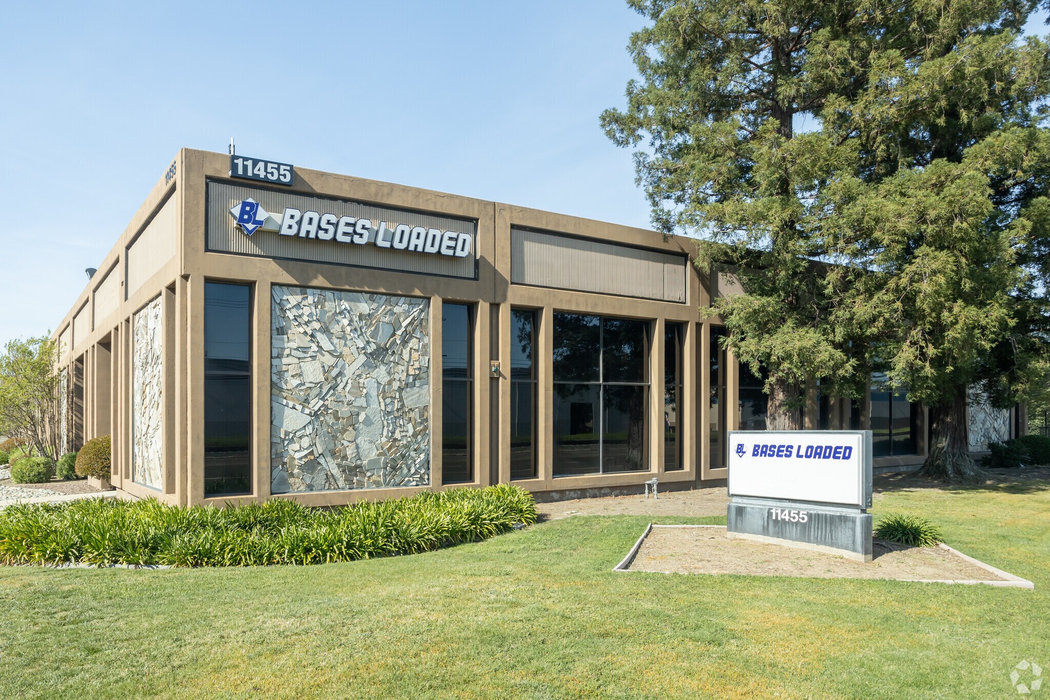 11455 Folsom Blvd, Rancho Cordova, CA à vendre Photo principale– Image 1 sur 26