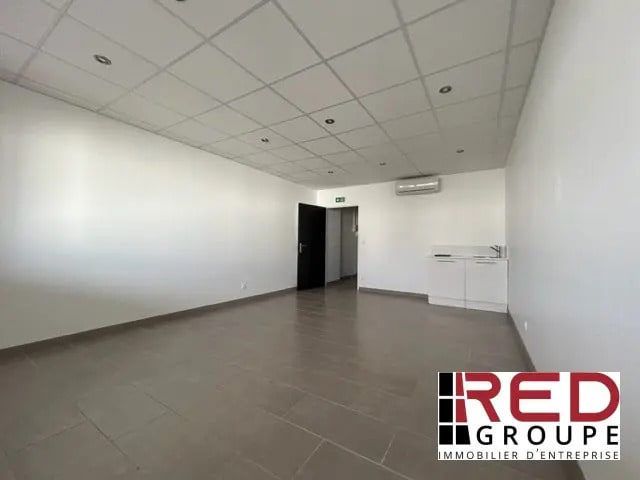 480 Route De Berre, Éguilles à louer - Photo de l’immeuble – Image 1 sur 21