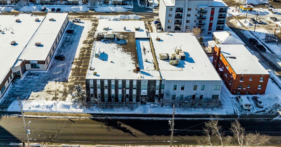 300 Parkdale Ave, Ottawa, ON à vendre - Aérien – Image 3 sur 4