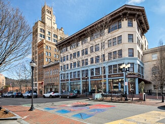 Plus de détails pour 10-14 S Pack Sq, Asheville, NC - Bureau à louer