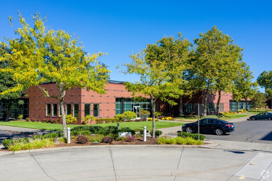 9225 NE Turing Ct, Beaverton, OR à vendre - Photo principale – Image 1 sur 4