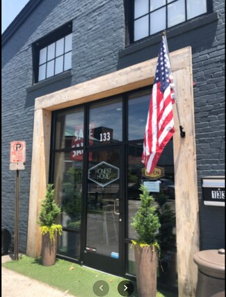 Plus de détails pour 133 Breckenridge Ln, Louisville, KY - Bureau/Local commercial à louer