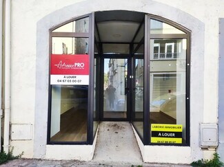 Plus de détails pour Local commercial à louer