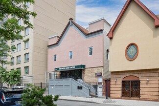 Plus de détails pour 9021 160th St, Jamaica, NY - Bureau, Local d'activités à louer