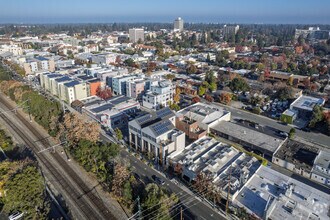 909 Alma St, Palo Alto, CA - Vue aérienne  vue de carte