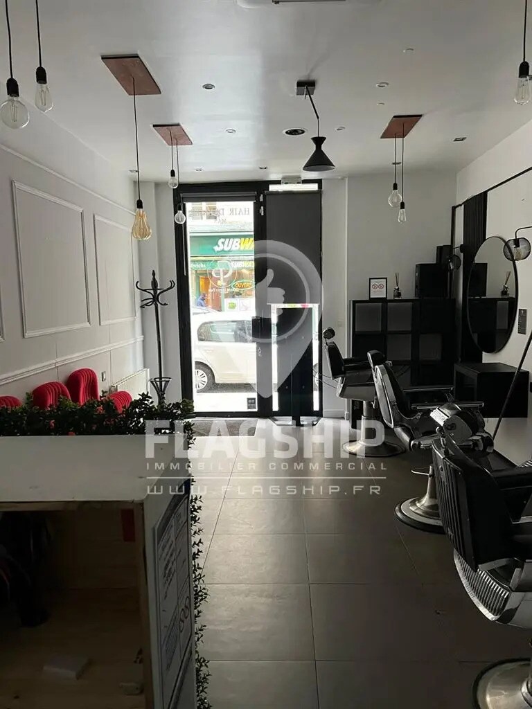 Local commercial dans Paris à louer Photo intérieure– Image 1 sur 7